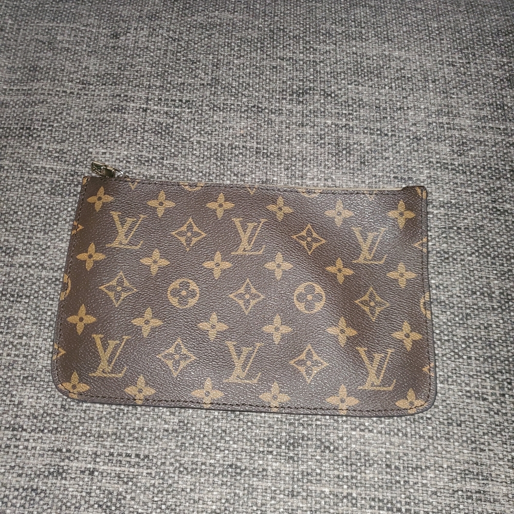 Louis vuitton Pochette